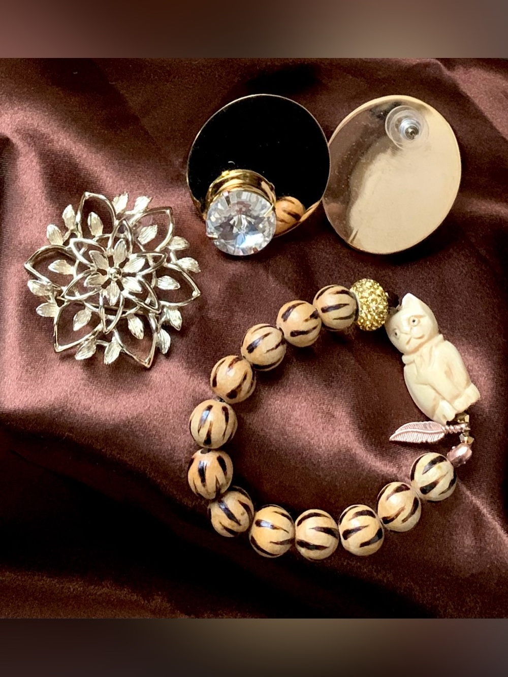 5 PC Runway High Fashion Gold Tone Set - Picture 5 of 8